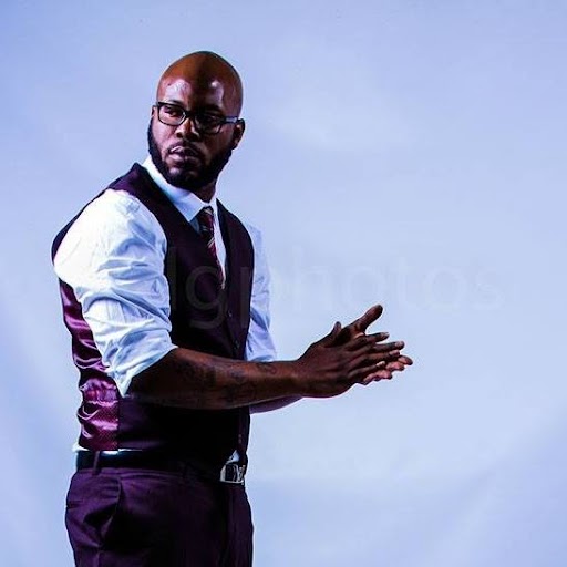 Louis Akerele - Founder